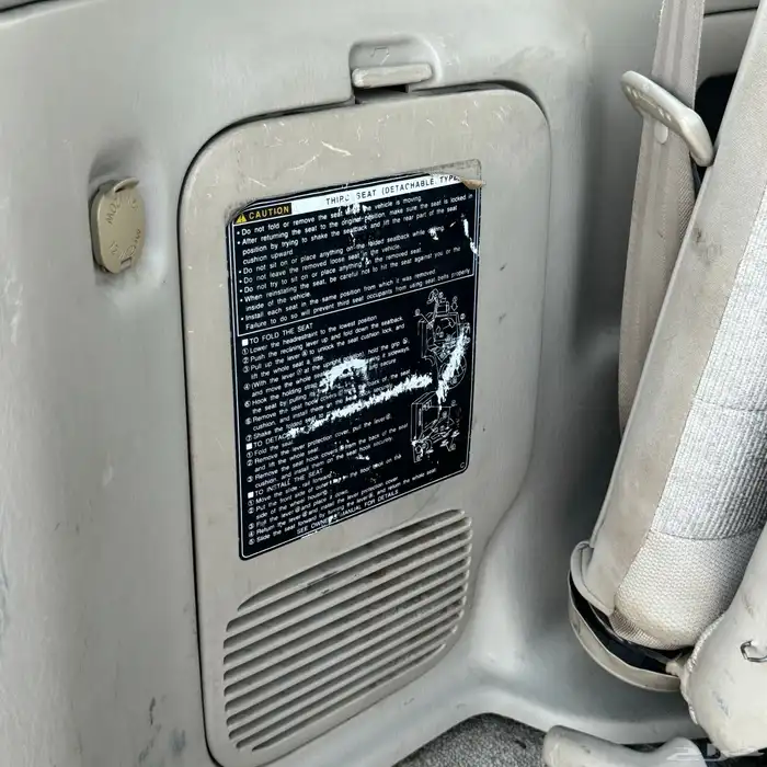 لاندكروزر 2006 ( قير عادي - اسبير علاق ) 42