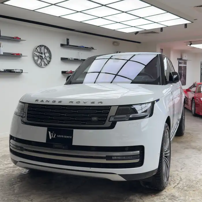 رنج روفر HSE 2023 1