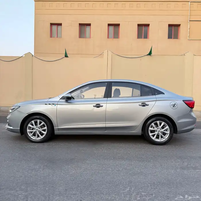 ام جي 5 MG نص فل 2022 للبيع 2