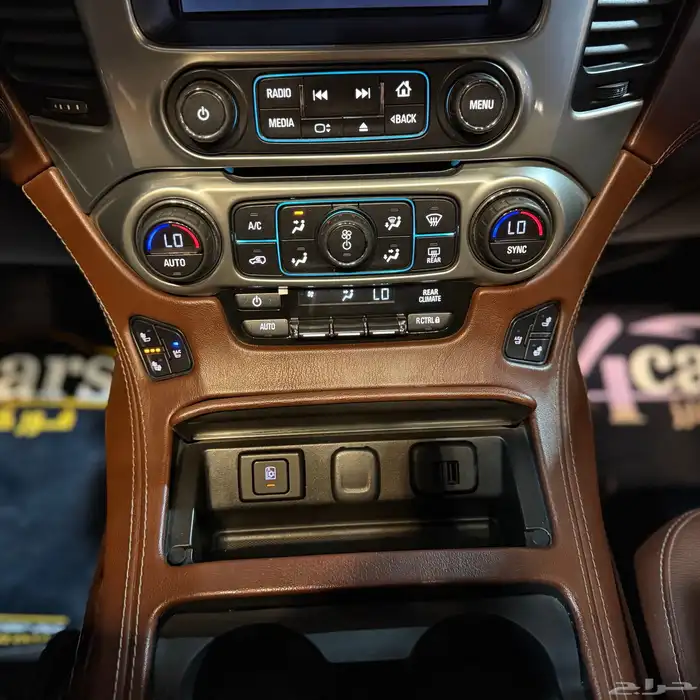 شيفروليه تاهو 2015 (( بحالة ممتازة )) 25