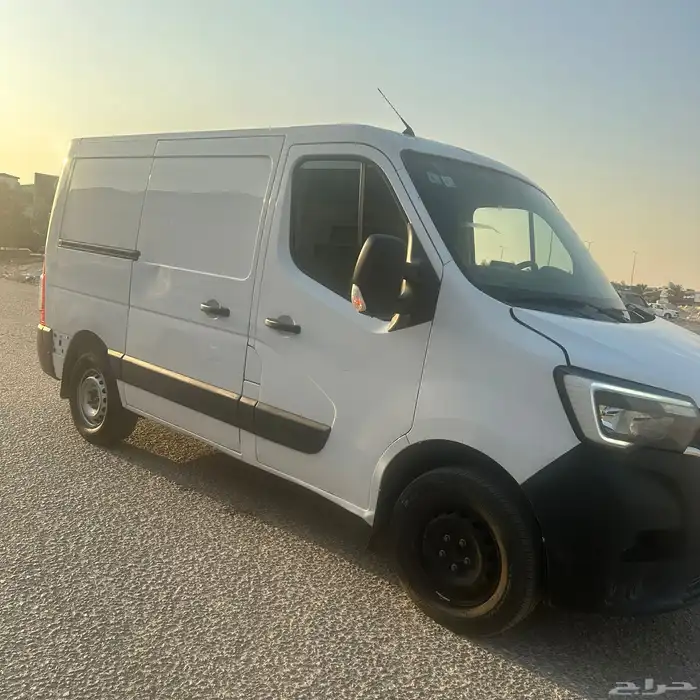 سيارة رينو ماستر باص 0