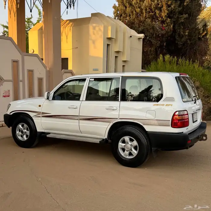 لاندكروزر 1998 ( قير عادي - فتحة - ونش ) 9