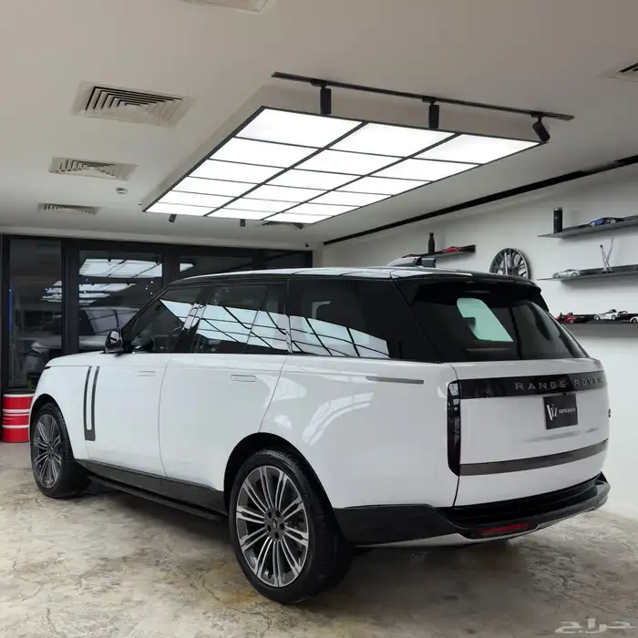 رنج روفر HSE 2023 3