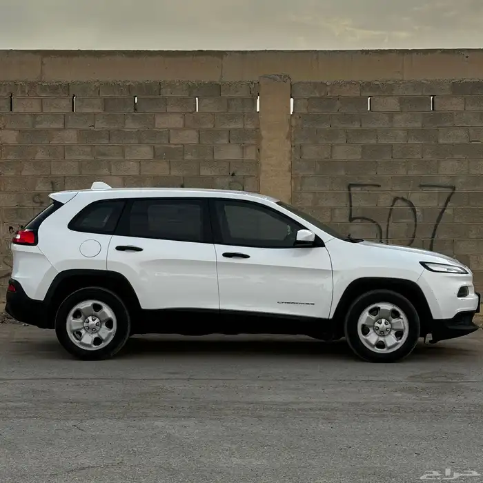 جيب شيروكي 2016 بدي وكاله سبورت 7