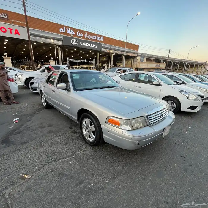 فورد فكتوريا 16