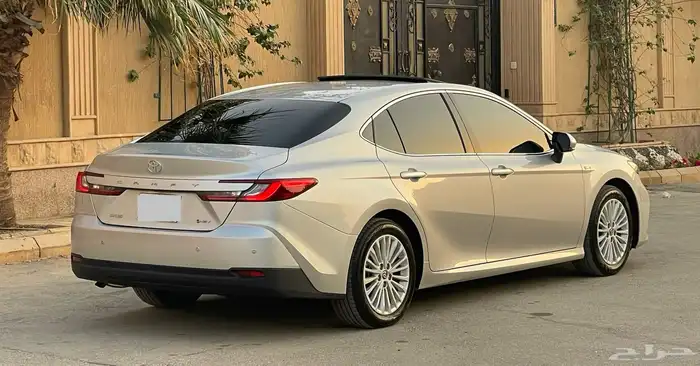 كامري هايبرد 2025سعودي 20