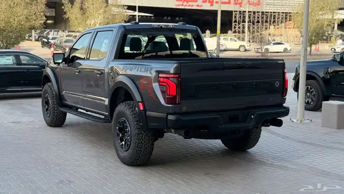 فورد F150 رابتر R فل كامل 2025 7