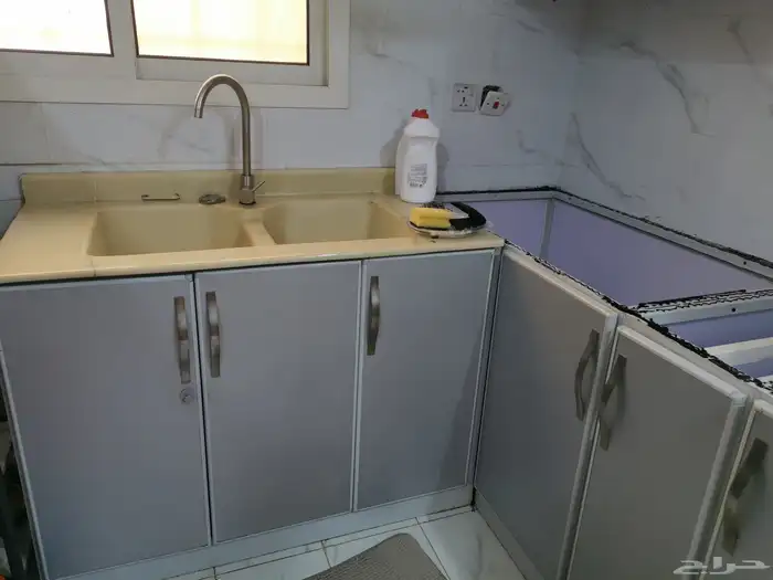 اثاث - كنب ركنه - مطبخ - فوق اتوماتيك - سير كهربائي - مكيف 2