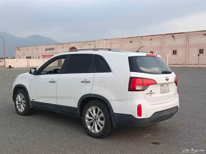 جيب سيرنتو 2013 سته سلندل مكينه قير شرط الدبل مفصول بسبب عط 4