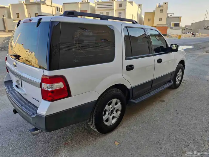 للبيع   فورد إكسبيديشن 2016 (لوحات إماراتية) 3