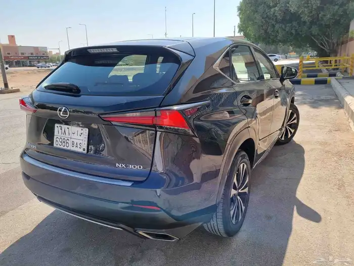 لكزس ان اكس NX 11