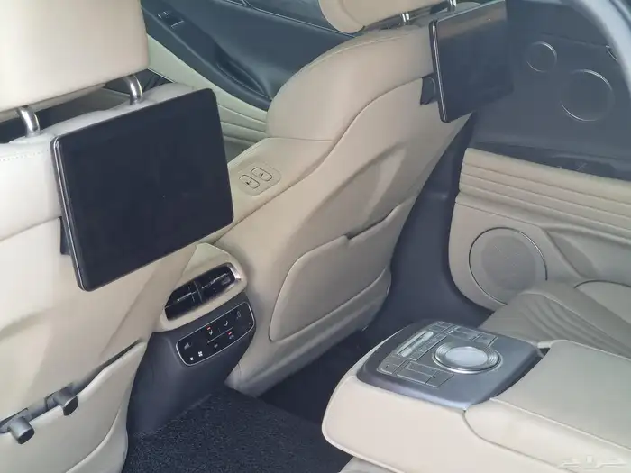 .جنسس 2021 G80 رويال 18