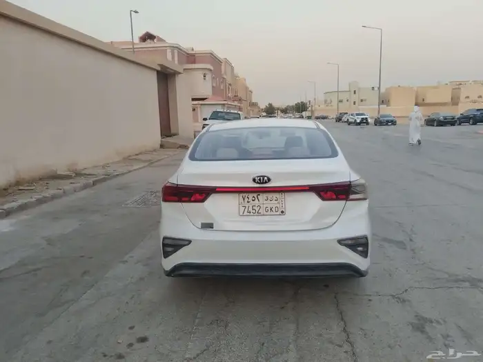 كيا سيراتو 2020 4