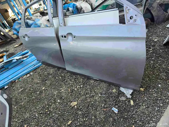 باب يارس يمين2023-2024 فضي 3