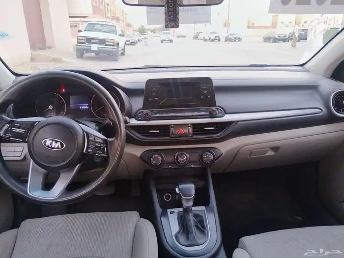 كيا سيراتو 2020 8