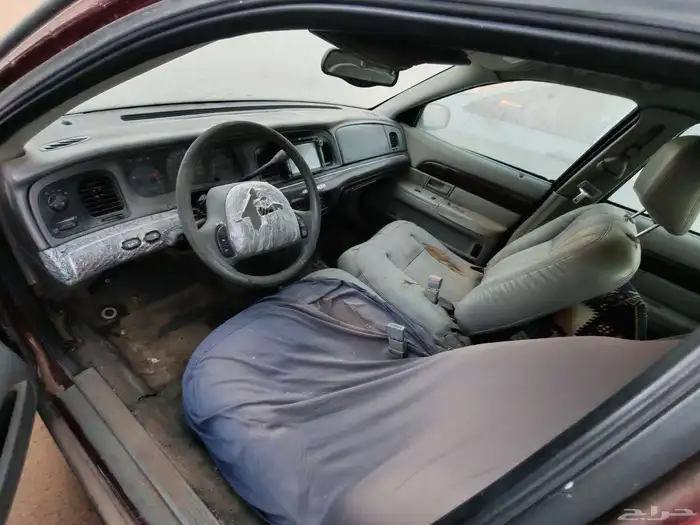 فورد جراند ماركيز 2004 تشليح قطع 6