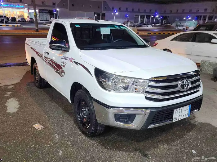 هايلوكس 2023 ديزل غماره عداد 29 الف 1