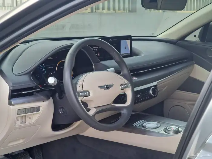 .جنسس 2021 G80 رويال 10