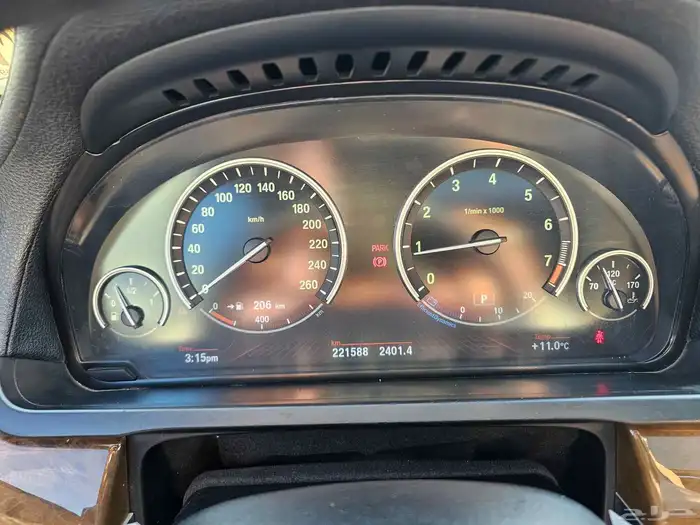 بي ام دبليو 2010 740li العداد 221500 0