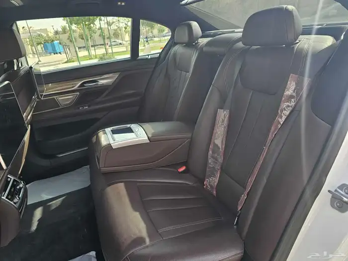 بي ام دبليو 2020 730 ام كت فل كامل للبيع 9