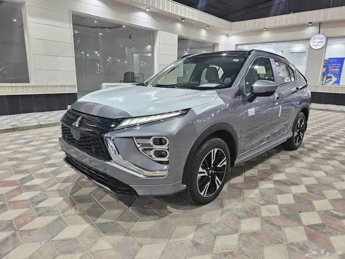 ميتسوبيشي اكلبس كروس نص فل 2025 1