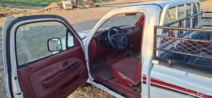 هايلكس 2005 GLX 3