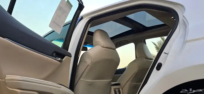 كامري قراندي 2023 ليمتيد 18