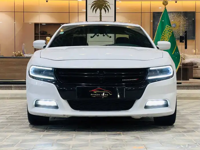 تشارجر 2018 V6 فل كامل سعودي بحاله ممتازه 1