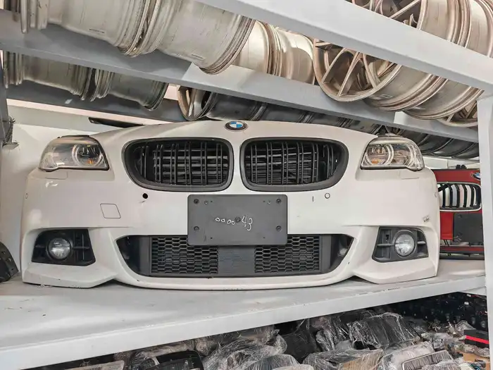 قطع غيار BMW   قطع غيار مرسيدس 2