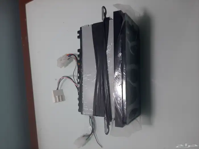 شاشه يارس 2016 1