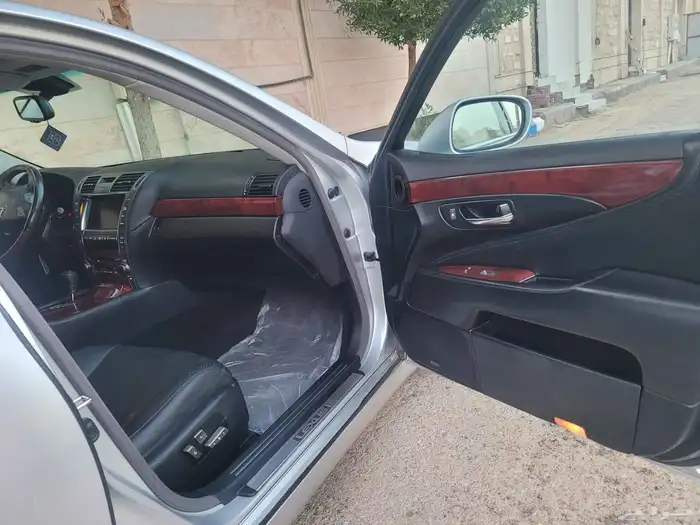 لكزس 2007 LS 460 0
