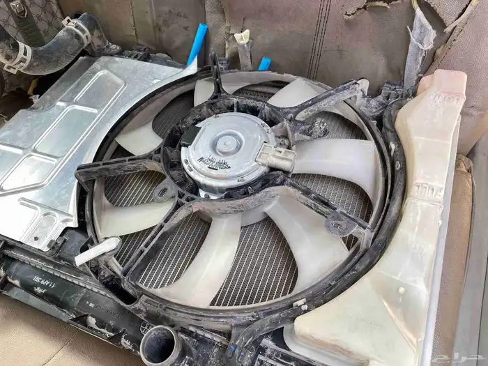 شدة رديترات كامله يأرس موديل 2018 - 2022 بحالة ممتازة 3