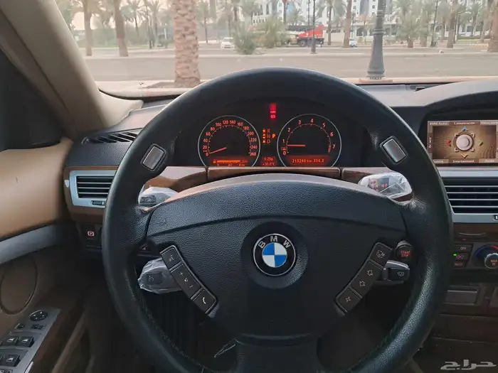 بي ام دبليو730الفئه المرغوبه فل كامل ممشى قليل وكاله 23