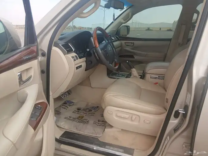 لكزز موديل 2014 4