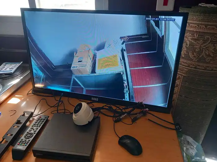 شاشة ونظام كمرات مراقبه للبيع 1