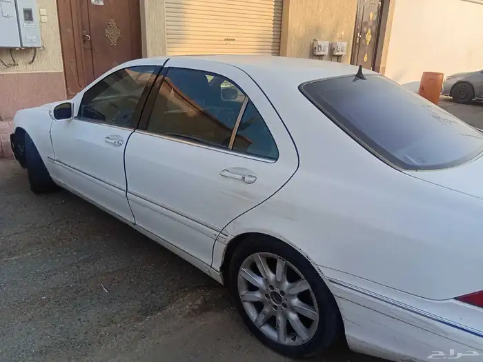 مرسيدس LS500 موديل2003 محركات شرط بس يبي طرمبة بنزين ومفتاح 0