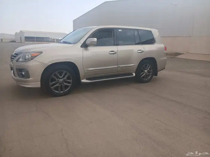 لكزز موديل 2014 3