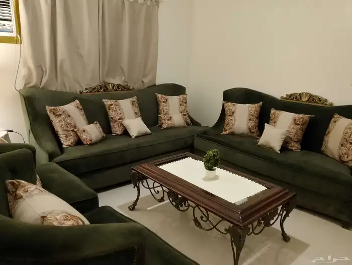 شقه مفروشه غرفه وصاله للايجار الشهريه والسنوي جدة الحمدانية 0