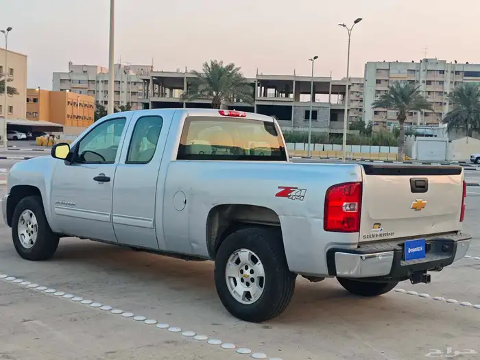 شفروليه سلفرادو غماره ونص 2013 دبل نظييف 14