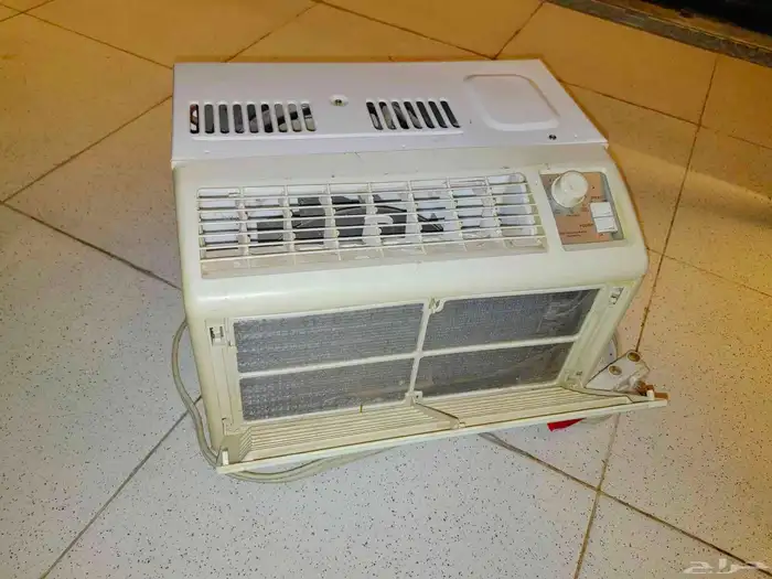 مكيف حجم صغير متنقل يحتاج إصلاح 6