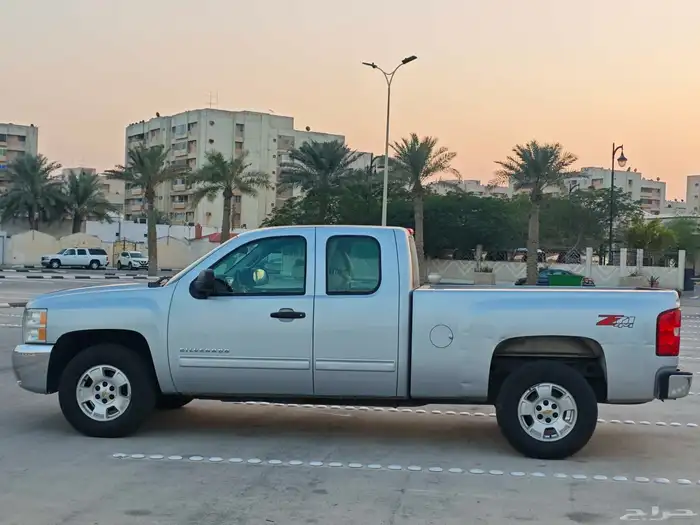 شفروليه سلفرادو غماره ونص 2013 دبل نظييف 16