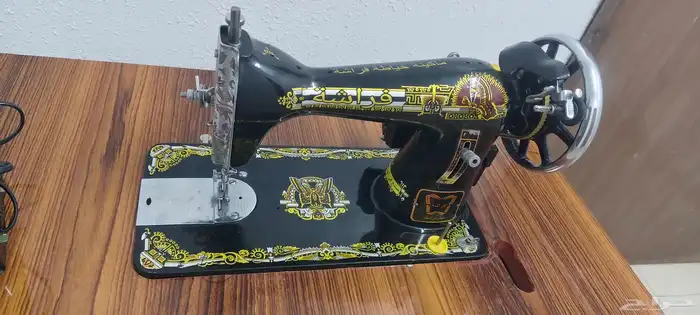 مكينة خياطة الفراشة اصلية جديدة مع طاولة جديدة 0