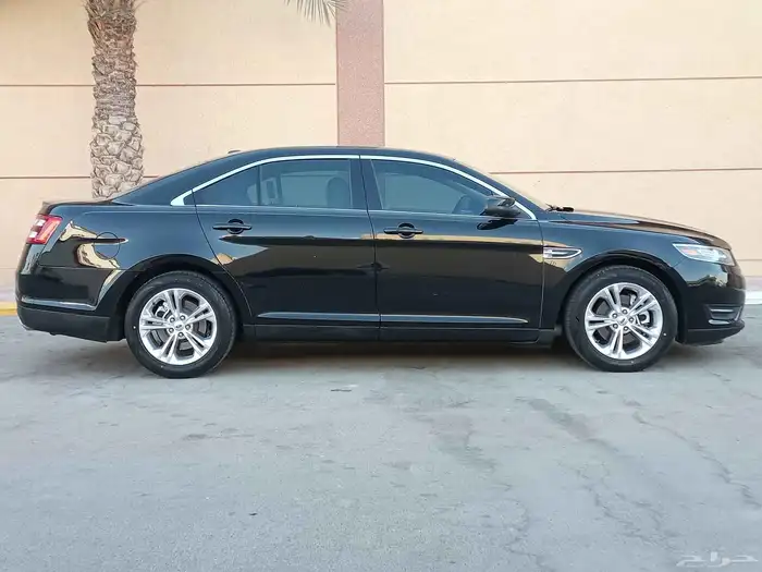 فورد تورس ( 2018 ) نص فل V6 توكيلات الجزيرة بحالة ممتازة 3