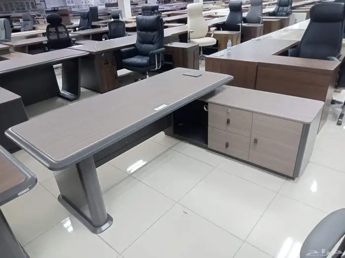 مكتب مدير مودرن طقم كامل جديد مع اثنين دواليب طاولة خدمة 16