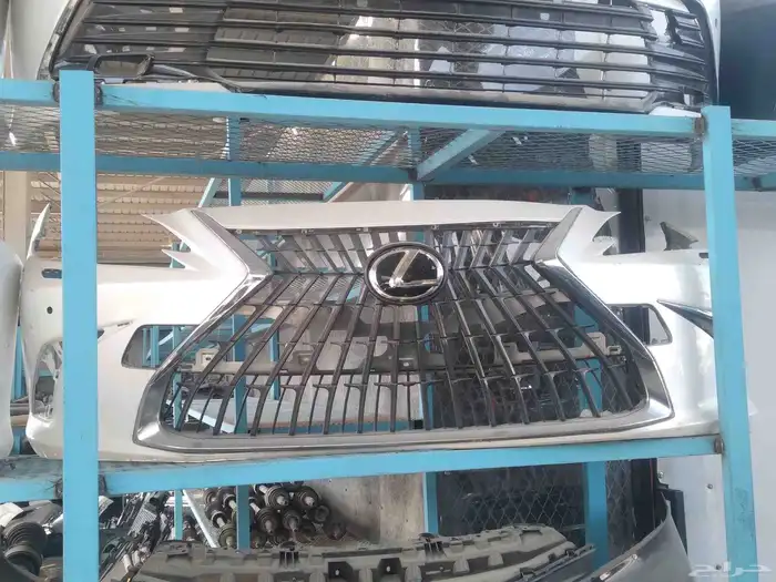 صدامات وشمعات تويوتا 2018_2025 7