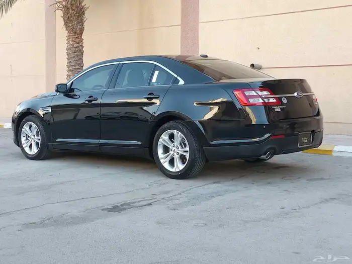 فورد تورس ( 2018 ) نص فل V6 توكيلات الجزيرة بحالة ممتازة 6