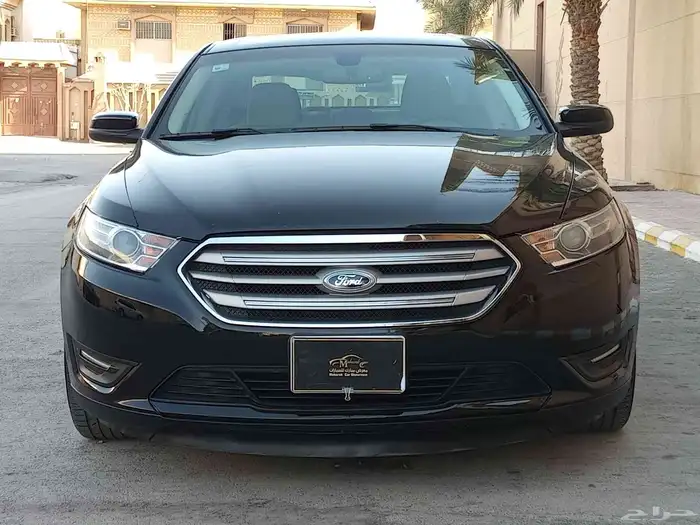 فورد تورس ( 2018 ) نص فل V6 توكيلات الجزيرة بحالة ممتازة 2