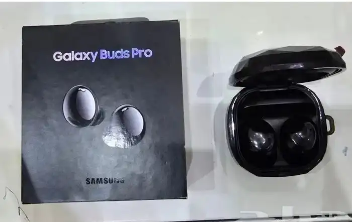 سامسونج s23 وسماعة بودز وشاحن لاسلكي 3