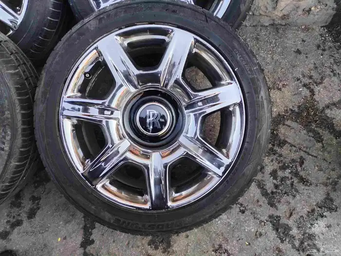 جنوط روز رايز مقاس 20اصلي وكالة نضيفه مره شبه جديد 2