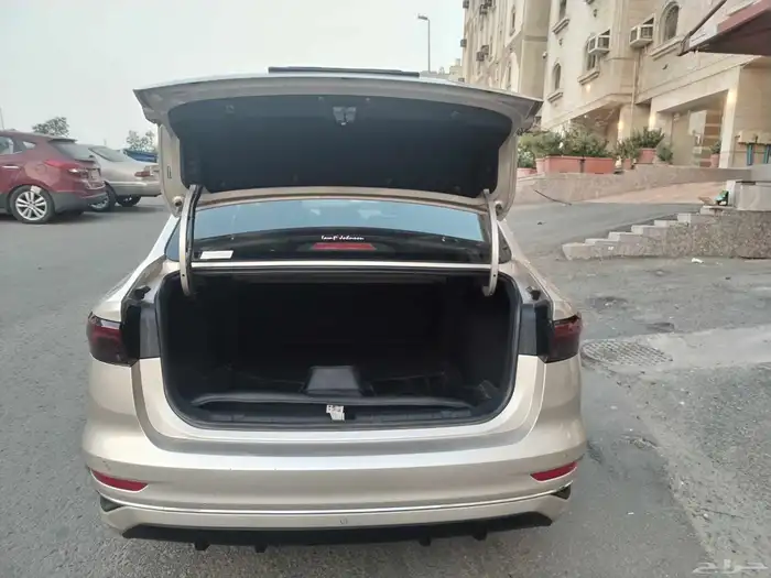 جيلي جرند 2023 فل كامل 12